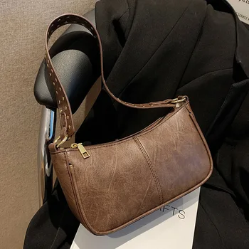 Дамска чанта-месинджър 2023, реколта чанти под мишниците от изкуствена кожа с нитове, универсална чанта с широк пагон за пътуване до работа