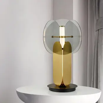 Скандинавска минималистичная Стъклена Спалня Led Нощни Лампи Декоративна Настолна лампа Бухал Хол Изложбена Зала Художествени Декорации