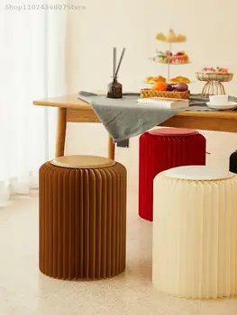 Хартиен един стол в стил акордеони, сгъваем стол, който може да добавяте, преносимо столче за обувки, кръгла табуретка за чесане, червен мрежест малка табуретка за дома, ниски